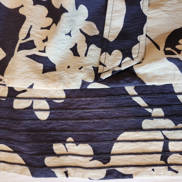 Adrianna Papell Cream/Blue Midi Dress With Embroidery, Cap Sleeves, Size 8P - Picture 7 of 12